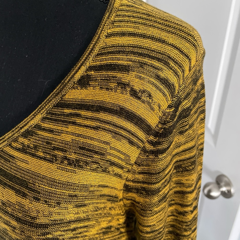 Cupio Boho Style Asymmetrical Tunic SizeL Black Gold Melange Print Transitional